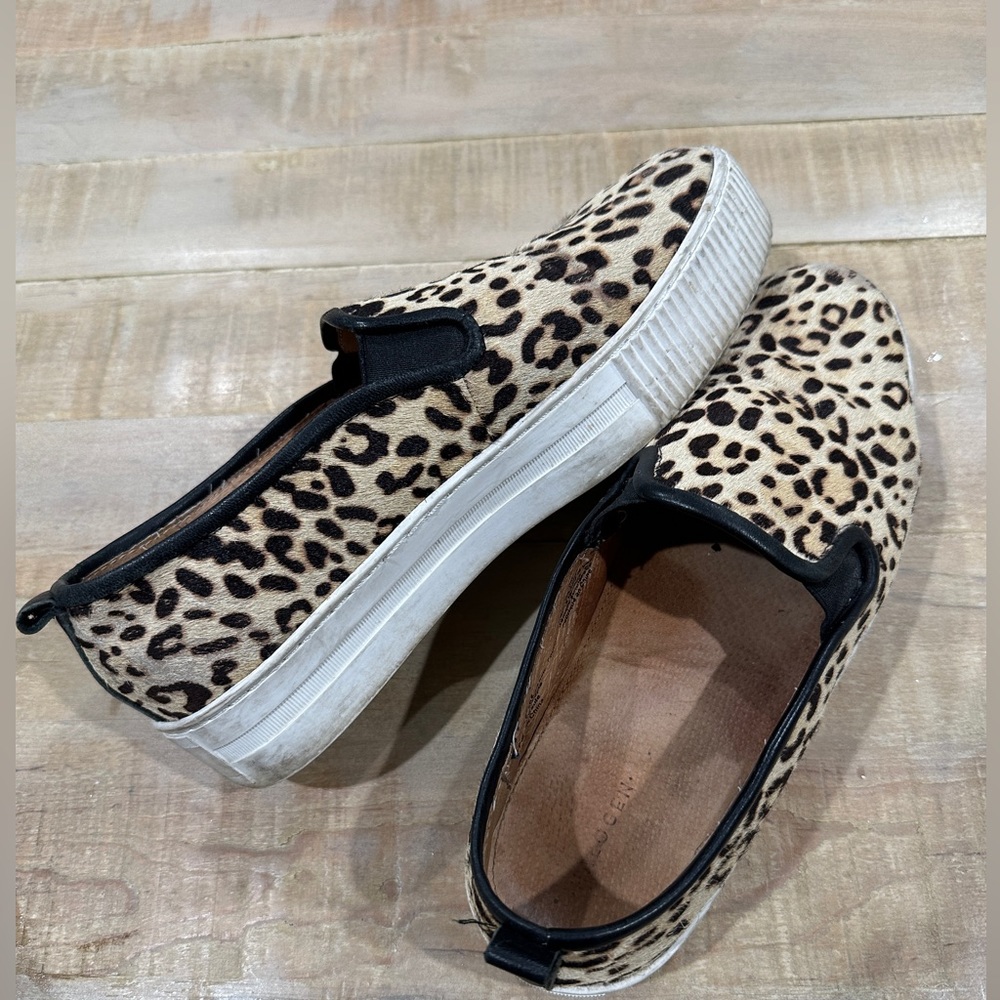 Halogen leopard hair slide on platform shoes espadrille loafers